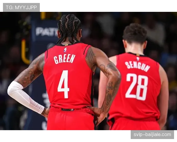 米德尔顿高效砍下25+7+7,独行侠终结连败首功之臣