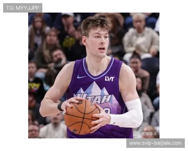 菲利波夫斯基15篮板5助攻 爵士内线策应展现空间型四号位价值 菲利波夫斯基15篮板5助攻 爵士内线策应展现空间型四号位价值